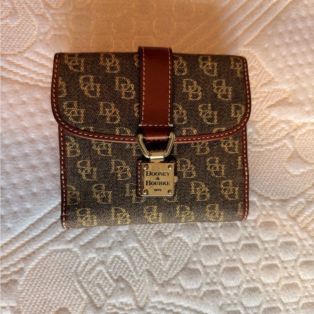 Dooney & Bourke Tan Leather Wallet